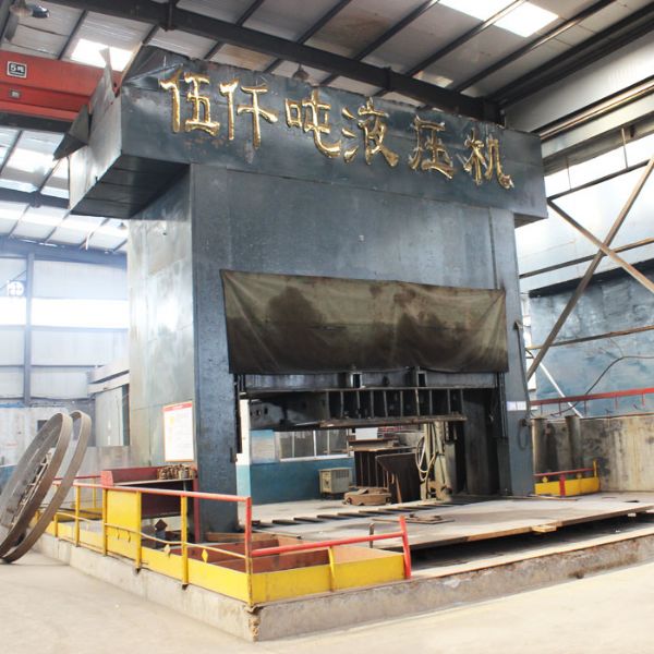 伍仟噸壓力機(jī)